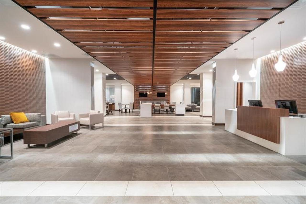 Hampton Inn By Hilton Nashville Airport Century Place Exterior photo