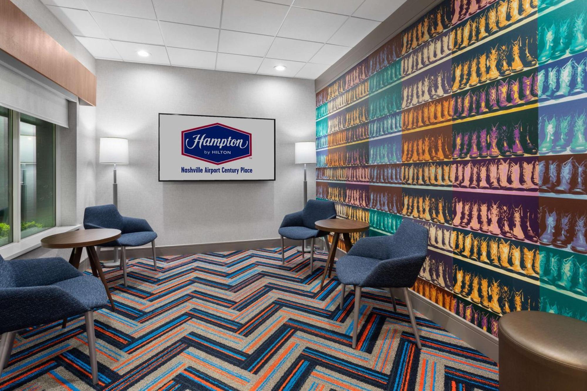 Hampton Inn By Hilton Nashville Airport Century Place Exterior photo